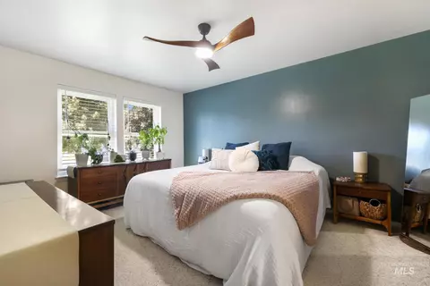 Bedroom - 208 Diamond Dr, Kimberly, ID 83341 photo 1 of 8