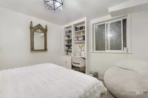 Bedroom - 208 Diamond Dr, Kimberly, ID 83341 photo 8 of 8