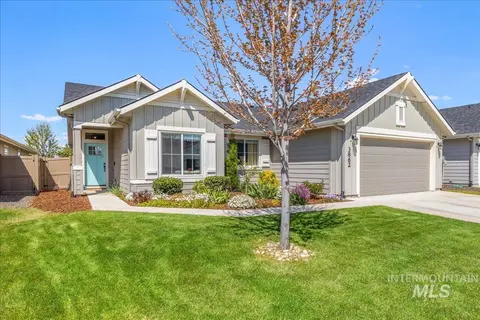 3862 E Collingwood St, Meridian, ID 83642