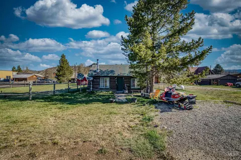 650 Critchfield Ave, Stanley, ID 83278