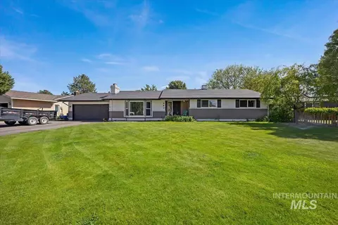 357 Casa Grande Ct, Twin Falls, ID 83301