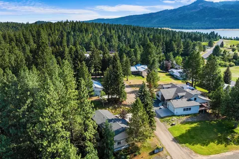 View/Area - 108 Gardner Pl, Cascade, ID 83611 photo 3 of 6