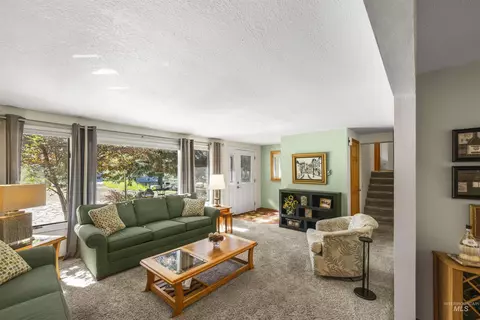 Other - 108 Gardner Pl, Cascade, ID 83611 photo 2 of 10