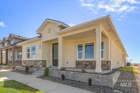 385 E Chevy Dr, Boise, ID 83716