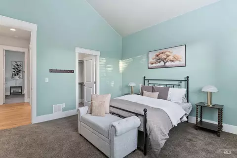 Bedroom - 1102 N Lionbridge Ave, Eagle, ID 83616 photo 4 of 6