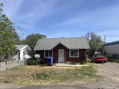 1431 Elizabeth Blvd, Twin Falls, ID 83301