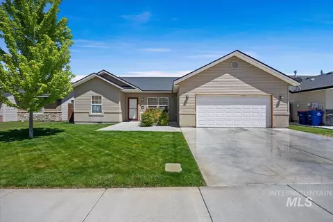 801 Parkwood Dr, Twin Falls, ID 83301