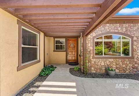 Other - 2148 S Links Pl, Eagle, ID 83616 photo 2 of 10