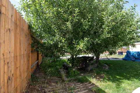 Exterior - 736 E Main St, Weiser, ID 83672 photo 2 of 3