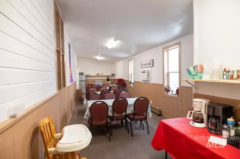 Dining - 736 E Main St, Weiser, ID 83672 photo 1 of 1