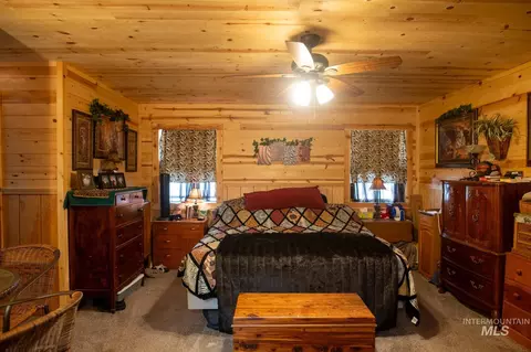 Bedroom - 736 E Main St, Weiser, ID 83672 photo 2 of 2