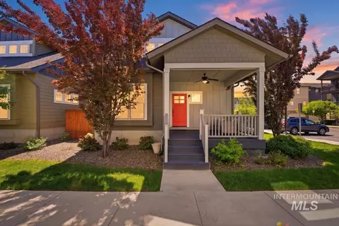 500 E Trackstand Ln, Garden City, ID 83714