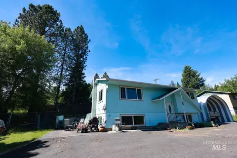 132 Pine Rd, Kamiah, ID 83536