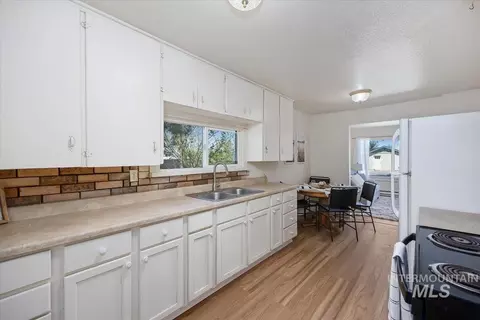Kitchen - 320 E North St, Hagerman, ID 83332 photo 2 of 3