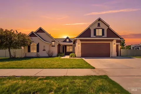 287 W Hidden Meadow Way, Middleton, ID 83644