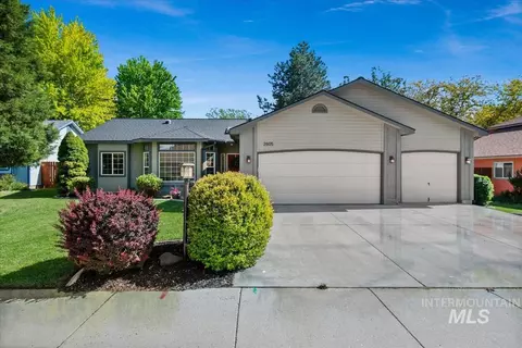2605 W Leonard St, Meridian, ID 83642