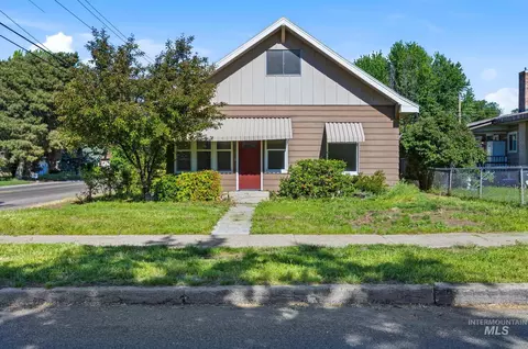 1114 W 4th St, Weiser, ID 83672