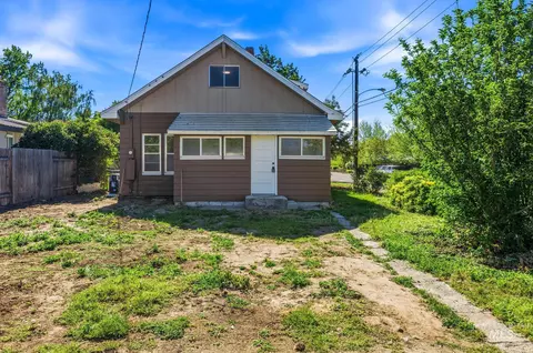 Exterior - 1114 W 4th St, Weiser, ID 83672 photo 3 of 6