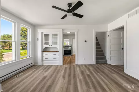 Living - 1114 W 4th St, Weiser, ID 83672 photo 1 of 3