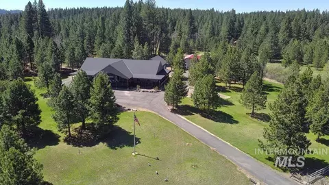 Exterior - 191 Clear Creek Rd, Cascade, ID 83611 photo 4 of 11