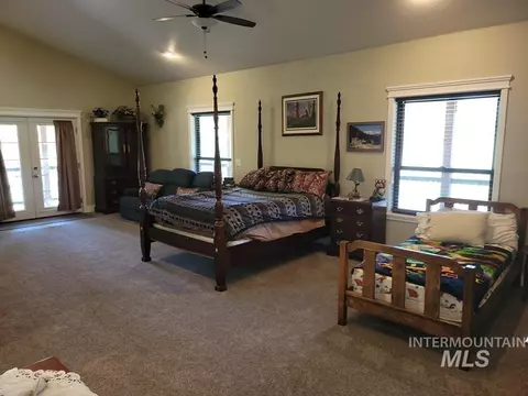 Bedroom - 191 Clear Creek Rd, Cascade, ID 83611 photo 2 of 6