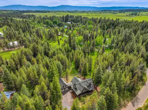 View/Area - 14199 Franklin Rd, Mccall, ID 83638 photo 1 of 2