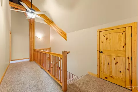 Entry Way - 14199 Franklin Rd, Mccall, ID 83638 photo 3 of 4