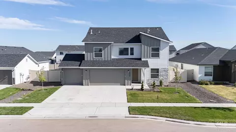 5318 E Grizzly, Nampa, ID 83687