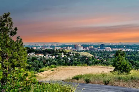 3763 N Scenic Ridge Ln, Boise, ID 83714