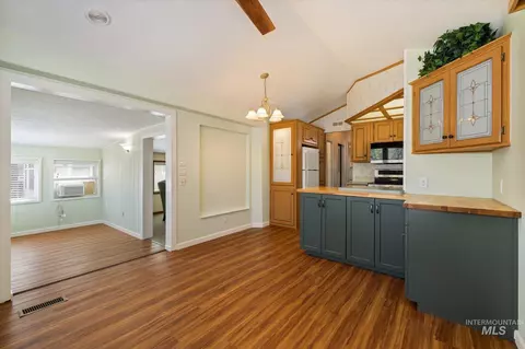 3335 A St, Cascade, ID 83611 photo 9
