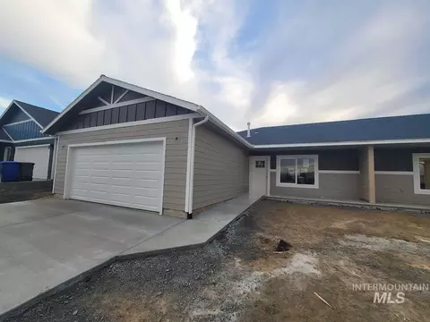 1803 Clark Fork Ln, Lewiston, ID 83501