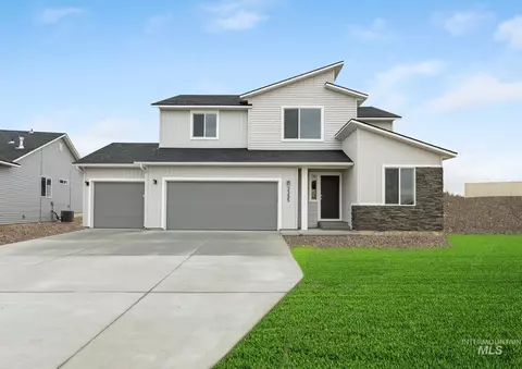422 Oliver St, Emmett, ID 83617