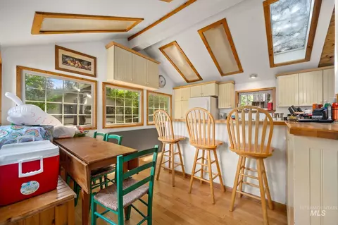 Dining - 448 Rocky Point Loop Rd, Plummer, ID 83851 photo 1 of 1