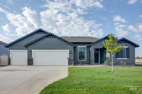8286 E Cool River Lp, Nampa, ID 83687