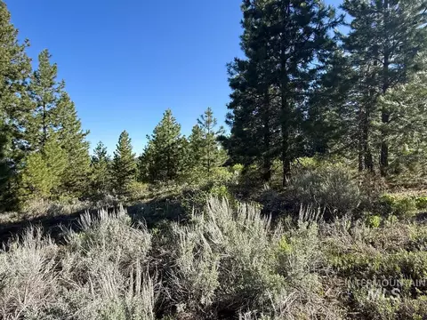 422 Collier View Rd, Cascade, ID 83611 photo 8