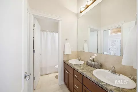Bath - 326 W River Trail Dr, Eagle, ID 83616 photo 3 of 3