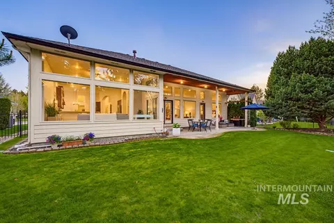 Exterior - 326 W River Trail Dr, Eagle, ID 83616 photo 2 of 3