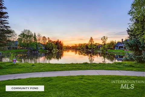 View/Area - 326 W River Trail Dr, Eagle, ID 83616 photo 1 of 7
