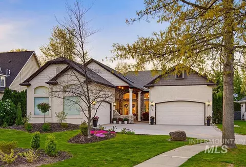 326 W River Trail Dr, Eagle, ID 83616