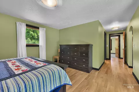 Other - 882 W Steeple View Dr, Eagle, ID 83616 photo 4 of 7