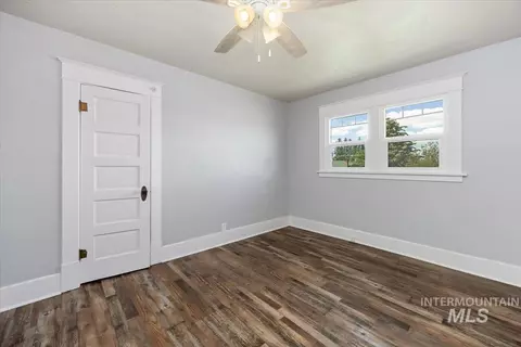 Bedroom - 813 7th, Rupert, ID 83350 photo 2 of 3