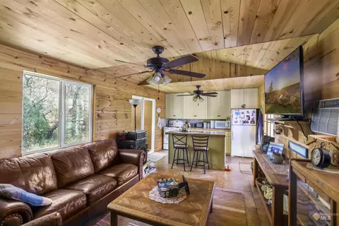 Living - 3685 N 2600 E, Twin Falls, ID 83301 photo 5 of 5