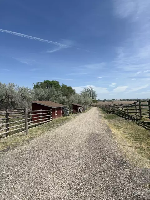 Exterior - 3685 N 2600 E, Twin Falls, ID 83301 photo 9 of 11