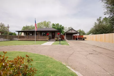 980 E 15 N, Mountain Home, ID 83647