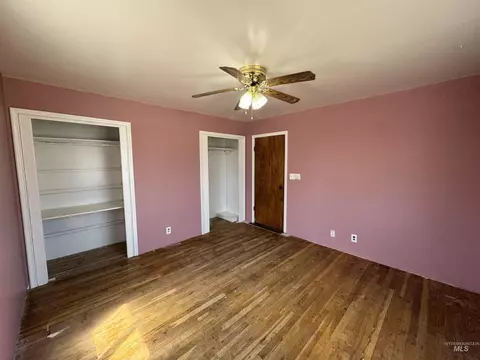 Bedroom - 370 E 27th St, Burley, ID 83318 photo 2 of 2