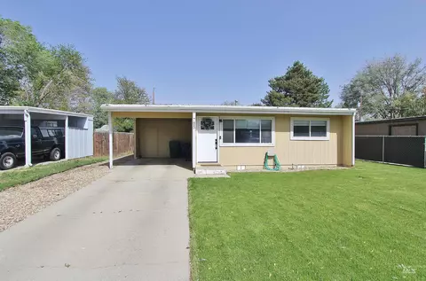 785 S 12th E, Mountain Home, ID 83647