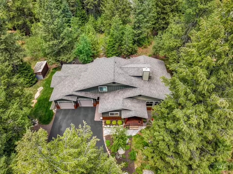 1505 Majestic View Dr, Mccall, ID 83638