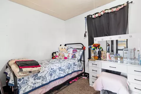 Bedroom - 102 E 6th St, Rupert, ID 83350 photo 4 of 4