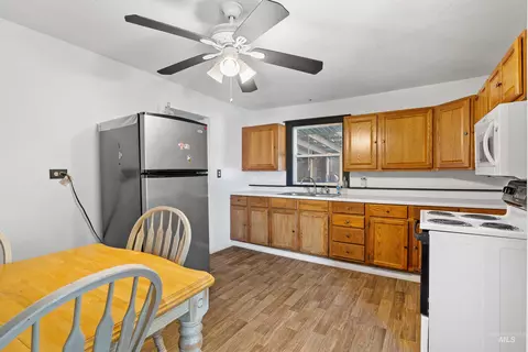 Kitchen - 102 E 6th St, Rupert, ID 83350 photo 1 of 2