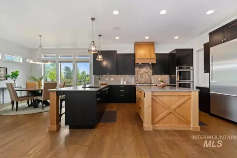 Kitchen - 6252 W Striker Dr, Eagle, ID 83616 photo 5 of 9
